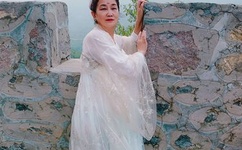 亚洲欧洲校园自拍都市